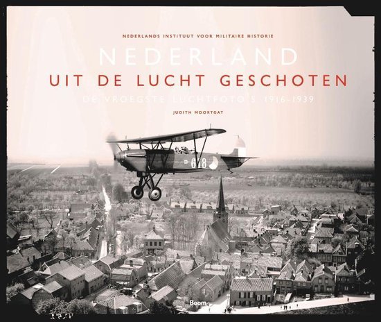 Nederland uit de lucht geschoten | fotoboek 9789024430222  Boom   Fotoboeken, Historische reisgidsen Nederland