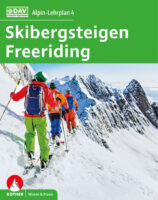 Alpin-Lehrplan 4:  Skibergsteigen - Freeriding 9783763360918  Bergverlag Rother Alpin-Lehrplan  Wintersport Reisinformatie algemeen