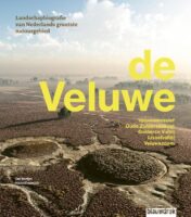 De Veluwe | Jan Neefjes 9789492474414 Neefjes, Jan Blauwdruk   Natuurgidsen Arnhem en de Veluwe
