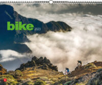 Bike | mountainbike kalender 2023 9783667122926  Delius Klasing Kalenders 2023  Fietsgidsen, Kalenders Reisinformatie algemeen, Zwitserland en Oostenrijk (en Alpen als geheel)