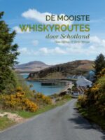 De Mooiste Whiskyroutes door Schotland 9789464042030 Hans & Becky Offringa Fontaine   Cadeau-artikelen, Culinaire reisgidsen, Wijnreisgidsen Schotland