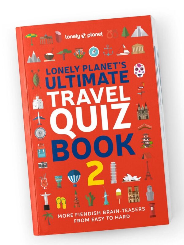 The Ultimate Travel Quiz Book 2 9781838695699  Lonely Planet   Reisverhalen & literatuur Wereld als geheel