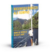Nieuwsgierigheid als kompas | Janneke Kuysters 9789064107672 Janneke Kuysters Gottmer   Reisverhalen & literatuur Zeeën en oceanen