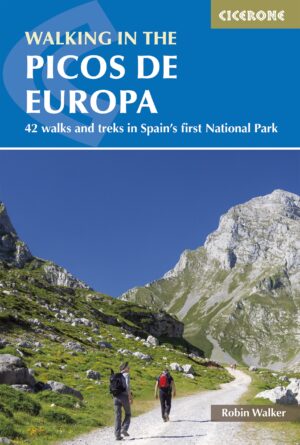 Picos de Europa | wandelgids 9781852845360 Robin Walker Cicerone Press   Wandelgidsen Picos de Europa