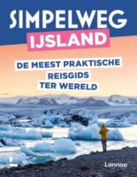 Simpelweg IJsland 9789401490894  Lannoo Simpelweg  Reisgidsen IJsland