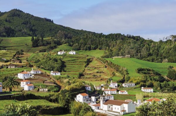 wandelgids Azoren | Walking on The Azores 9781852849085 Paddy Dillon Cicerone Press   Wandelgidsen Azoren