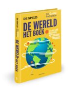 De wereld: het boek | De Speld 9789000391783 De Speld Spectrum   Reisverhalen & literatuur Wereld als geheel