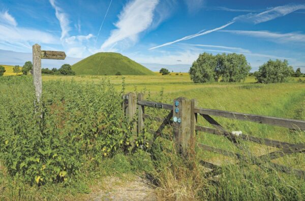 Sarsen Way, Walking the | wandelgids 9781786311269  Cicerone Press   Meerdaagse wandelroutes, Wandelgidsen West Country