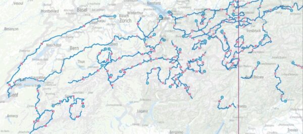 Fernwanderwege Alpen 9783711102423  Esterbauer Hikeline wandelgidsen  Meerdaagse wandelroutes, Wandelgidsen Zwitserland en Oostenrijk (en Alpen als geheel)