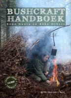 Handboek Bushcraft 9789493323353  Extra   Campinggidsen Reisinformatie algemeen