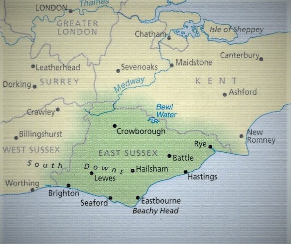 PG-24  East Sussex & the South Downs Walks | wandelgids 9780319090909  Ordnance Survey Pathfinder Guides  Wandelgidsen Zuidoost-Engeland