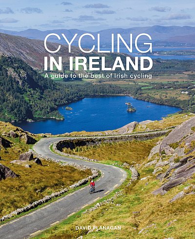Cycling In Ireland 9780956787453  Three Rock Books   Cadeau-artikelen, Fietsgidsen, Meerdaagse fietsvakanties Ierland