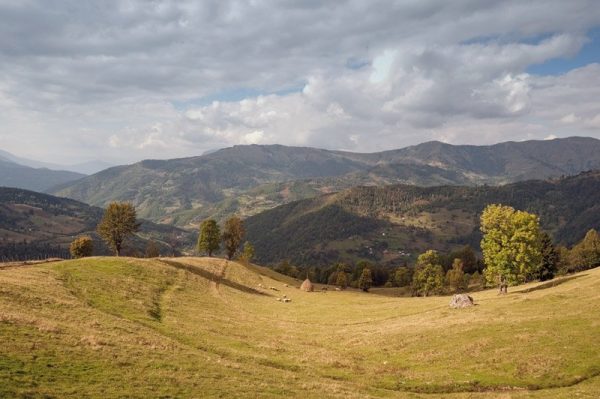 Peaks of the Balkans Trail, trekking the | wandelgids 9781852847708  Cicerone Press   Meerdaagse wandelroutes, Wandelgidsen Westelijke Balkan